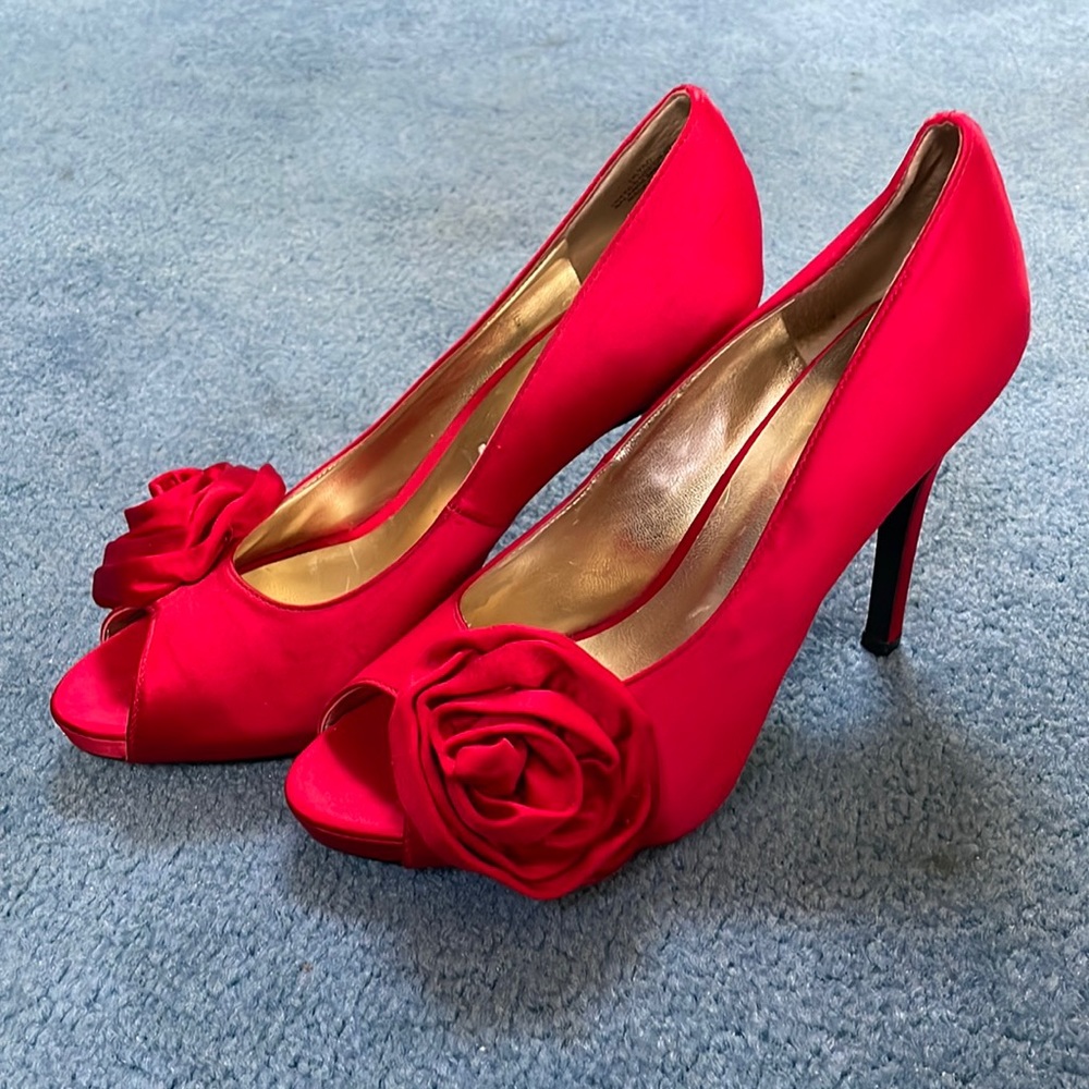 Nine West Red Satin Open Toe High Heels Shoes Size 7